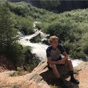 Meet your Posher, Austin